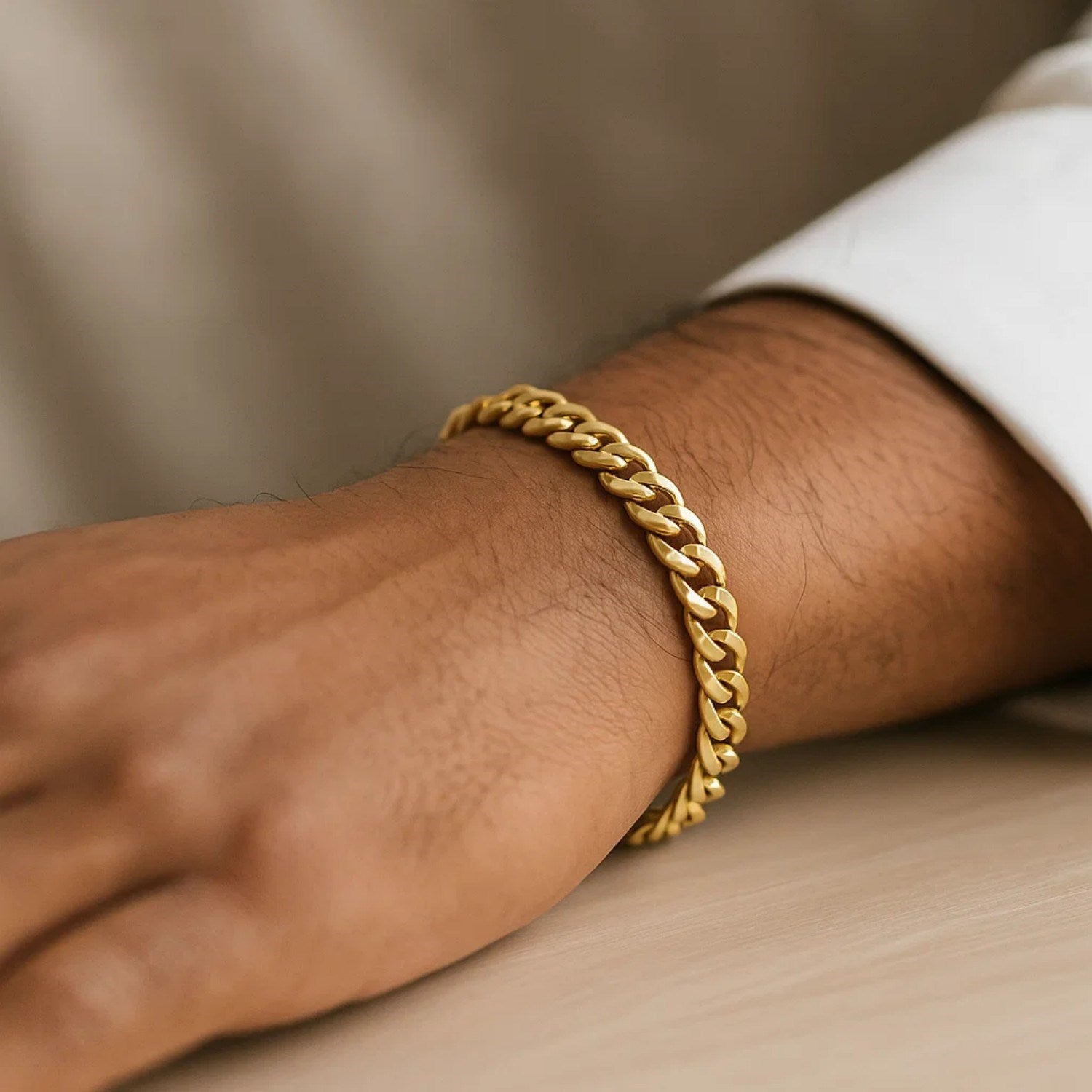 10k Yellow Gold Light Miami Cuban Bracelet (7.00 mm)