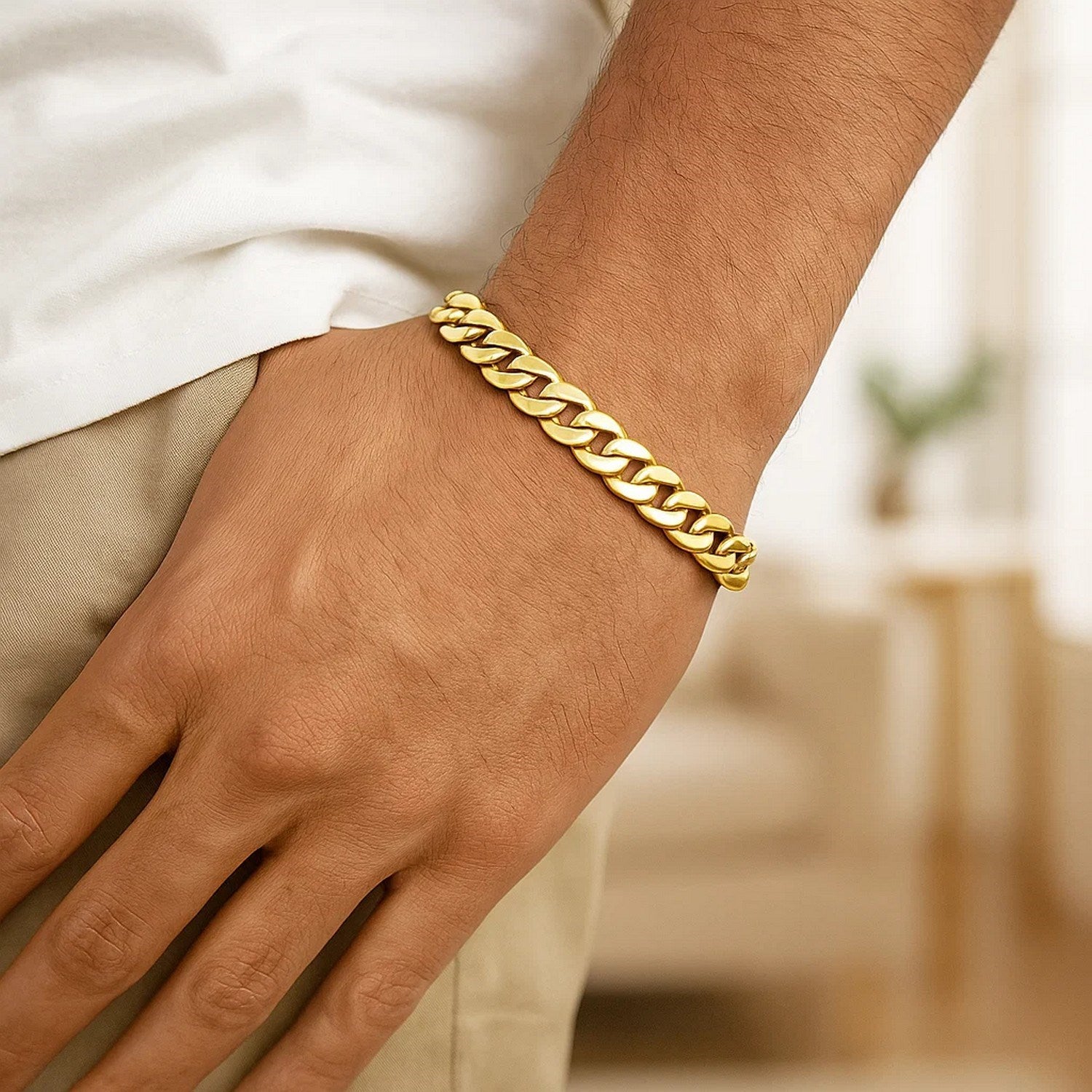 14k Yellow Gold Miami Cuban Semi Solid Bracelet (8.00 mm)